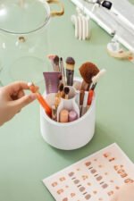 Acrylic Cosmetic Brush Holder - Image 2