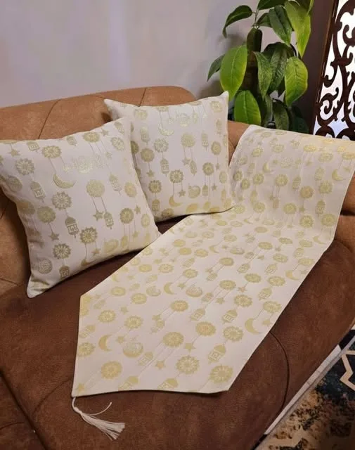 Islamic runner + 2 cushions set - Image 3