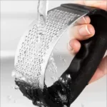 ⁦هراسة ثوم بمقبض⁩ - الصورة ⁦2⁩