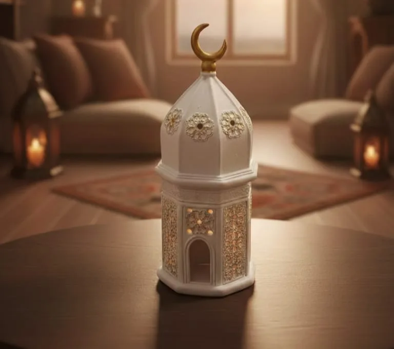White Porcelain Lantern - Image 3