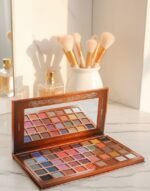 Might Cinema 40 Color Eyeshadow Palette - Image 2