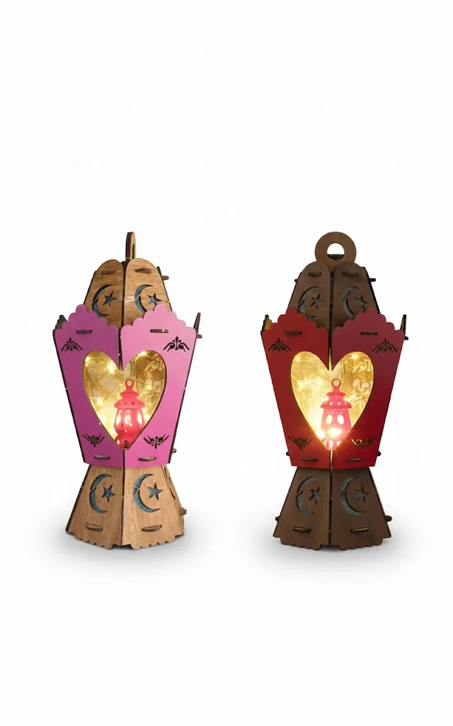 Wooden heart lantern - Image 1