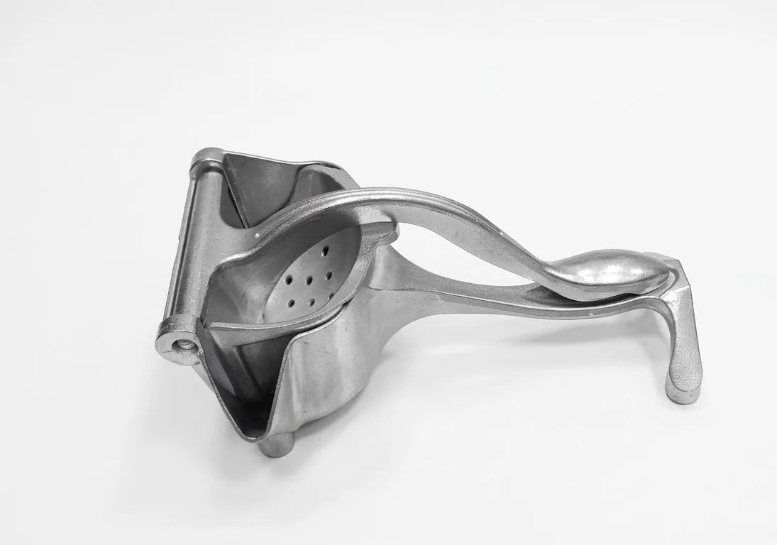 21d20719-938e-449e-949f-b1ed8b2f39fa عصاره برتقال معدن - الصورة 1