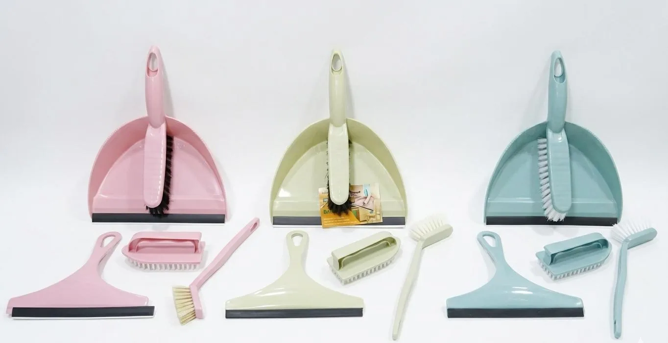 5-in-1 Cleaning Tool Set - Image 1