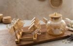 Pyrex Teapot Set + 6 Cups + Wooden Stand - Image 5