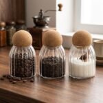 ⁦طقم توابل زجاج 3 قطع غطاء كورة⁩ - الصورة ⁦2⁩